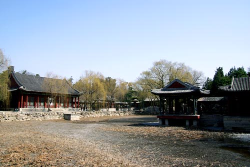 Empty Garden